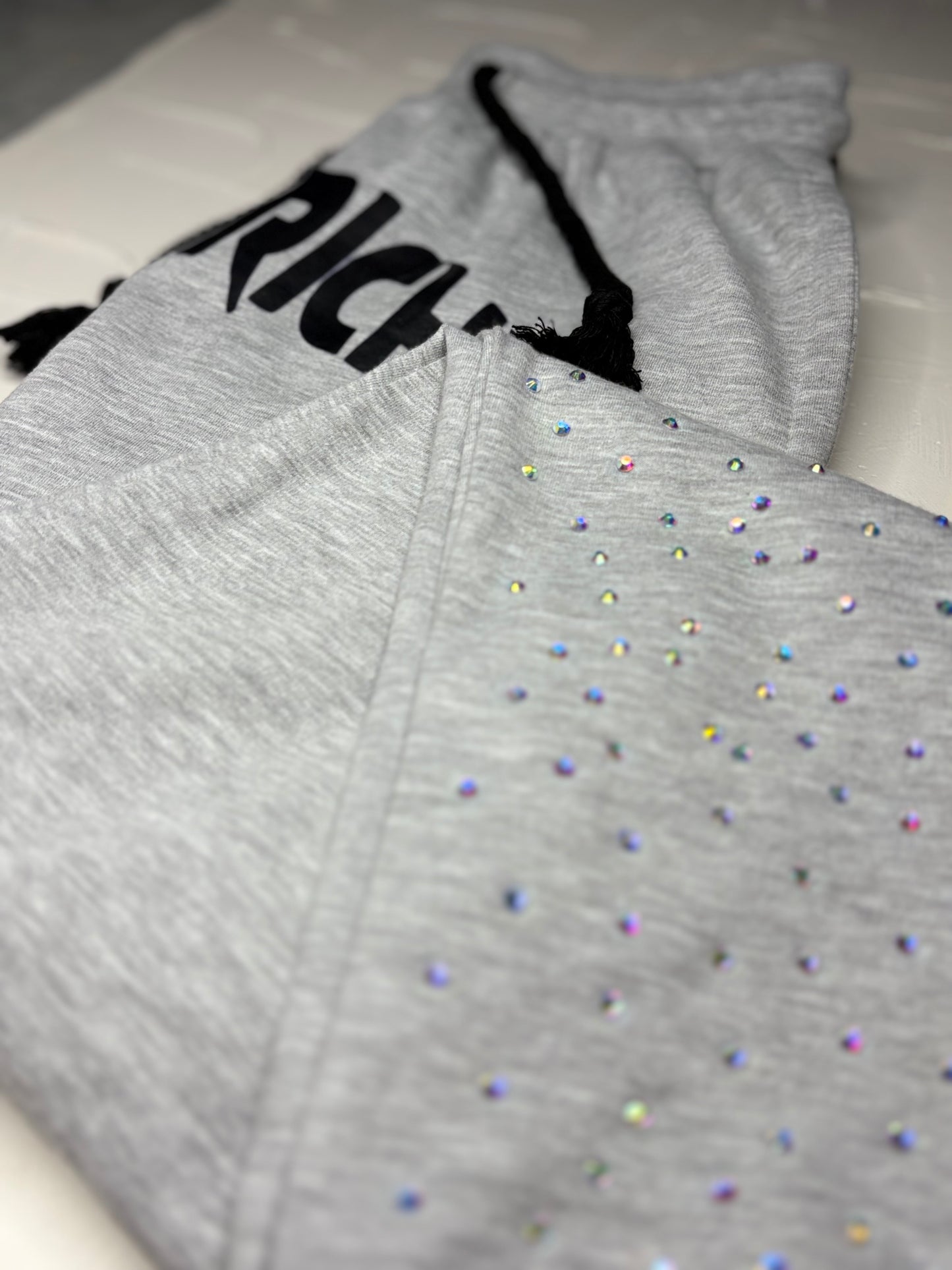 4everichi sweatsuit