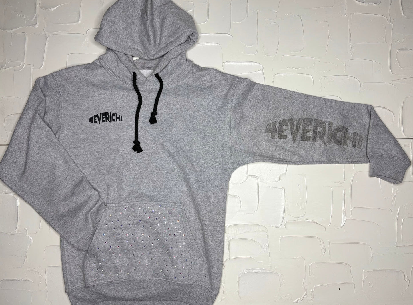 4everichi sweatsuit